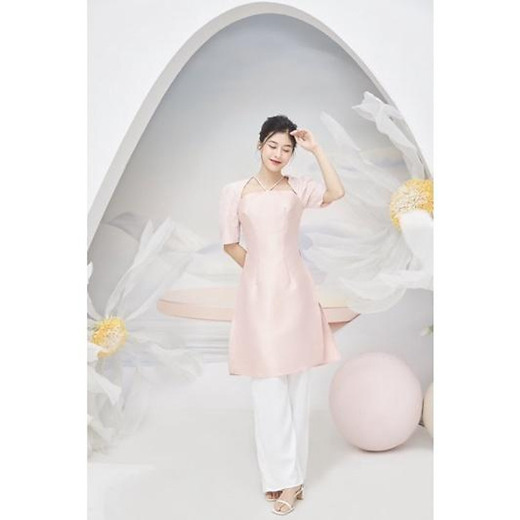 Áo dài Kim Nhã tay gấm phối dây chéo cổ khuyết hàng thiết kế avnt112201 by germe