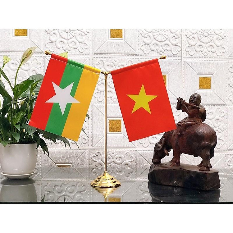Cờ để bàn Việt Nam - Myanmar