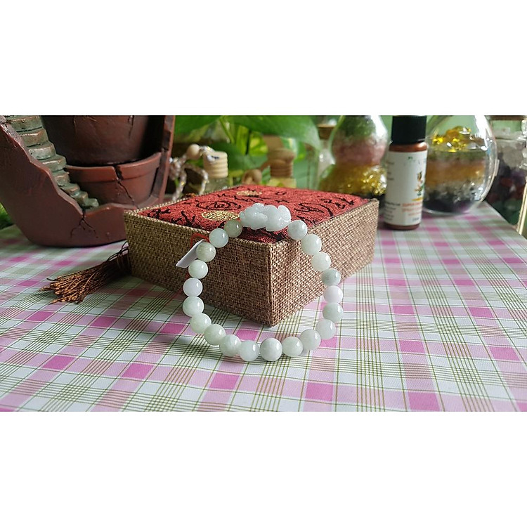 Vòng tay ngọc cẩm thạch