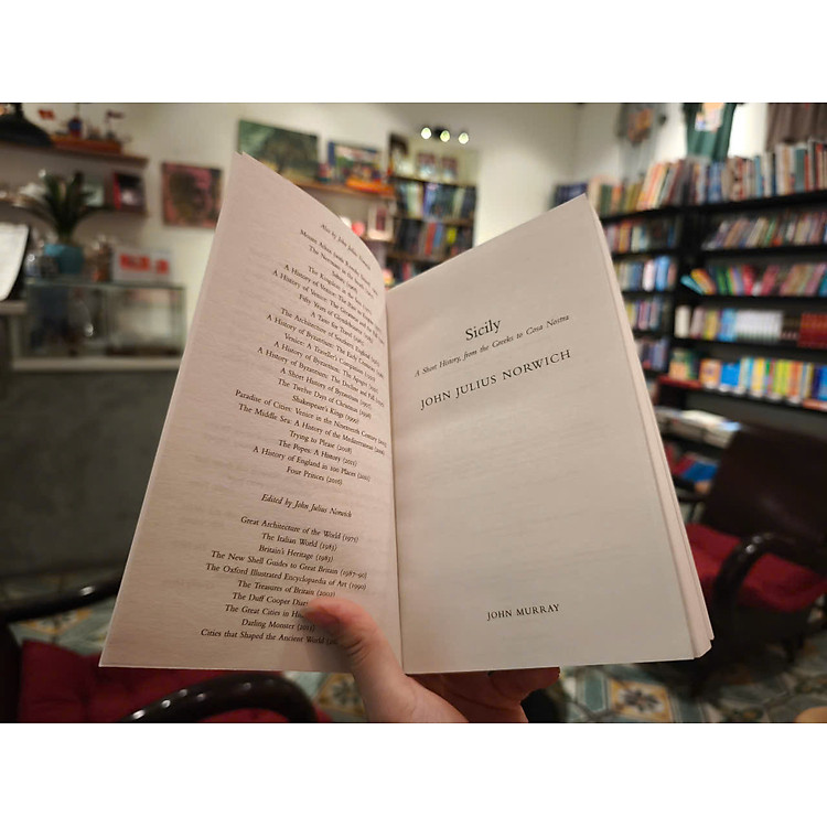 Sicily: A Short History, from the Ancient Greeks to Cosa Nostra - Ảnh 5