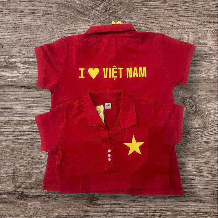 Áo thun nam in hình lá cờ Việt Nam cá tính phong cách vải dày mịn TEEWO528