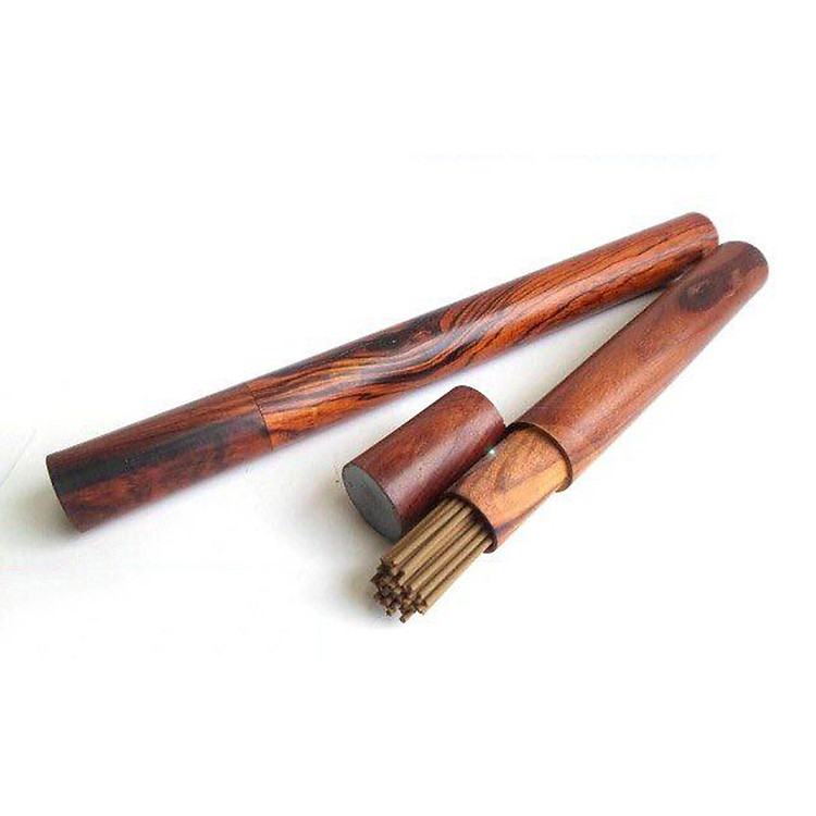 Ống khoen đựng trầm hoa văn gỗ