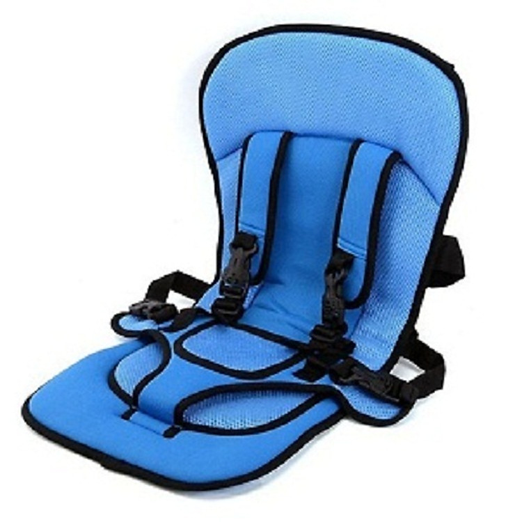 Đai ghế ngồi ô tô cho bé