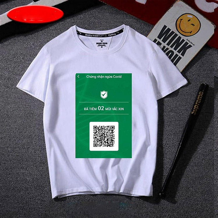Áo thun in hình quét Mã QR Core chứng nhận đã tiêm 2 mũi vaccine