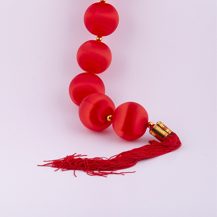 Dây treo quả cầu đỏ trang trí Tết Canh Tý 2020 - 8 quả cầu đỏ
