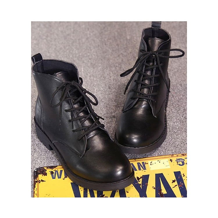 Bốt buộc dây đế Dr C24