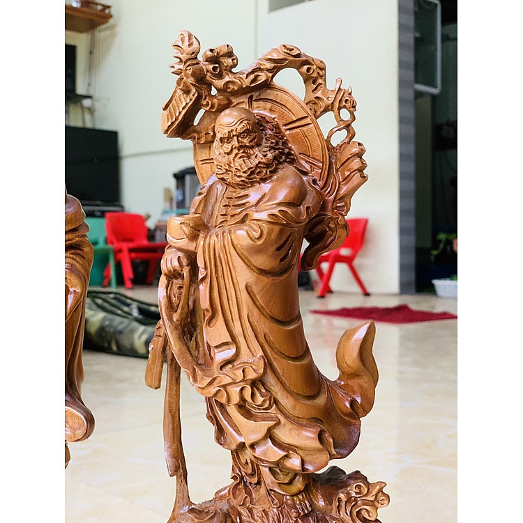 Cặp Tượng Tế Công và Đạt Ma Sư Tổ Gỗ Bách Xanh (40×12×11cm) - Ảnh 4