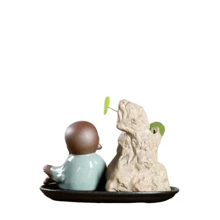 Tượng Chú Tiểu Bên Chậu Núi Đế Gốm Đen Decor - Ảnh 3