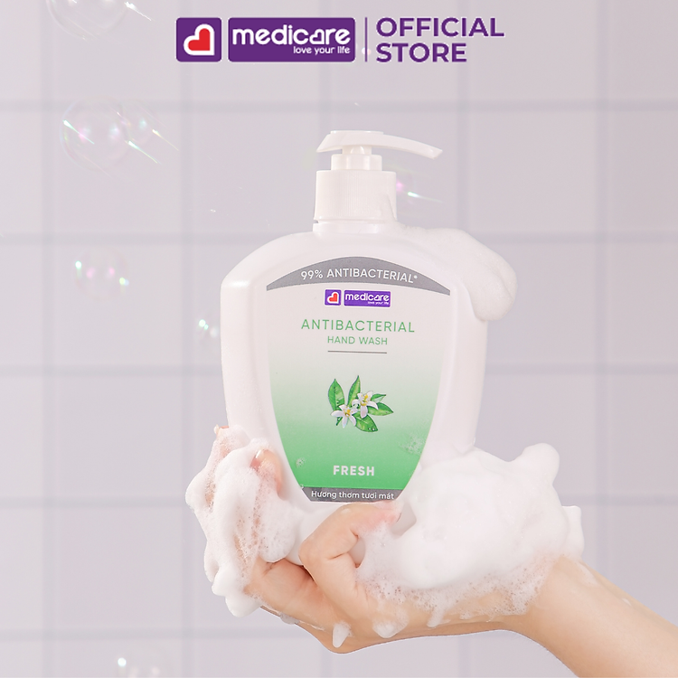Nước rửa tay MEDiCARE kháng khuẩn 500ml