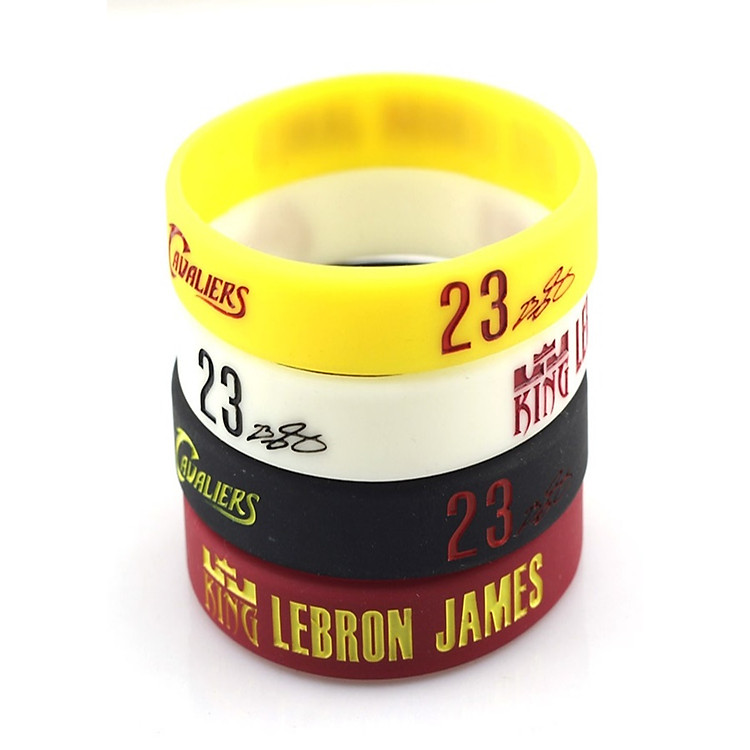 Bộ 4 vòng tay cao su james thể thao za15
