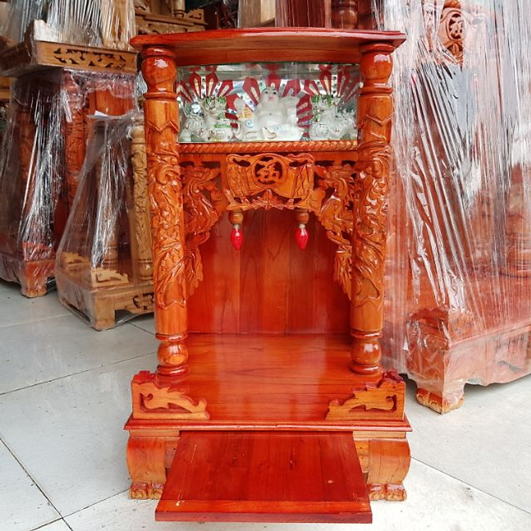 Bàn thờ thần tài ông địa gỗ xoan ngang 42 cm quỳ trụ điện tử