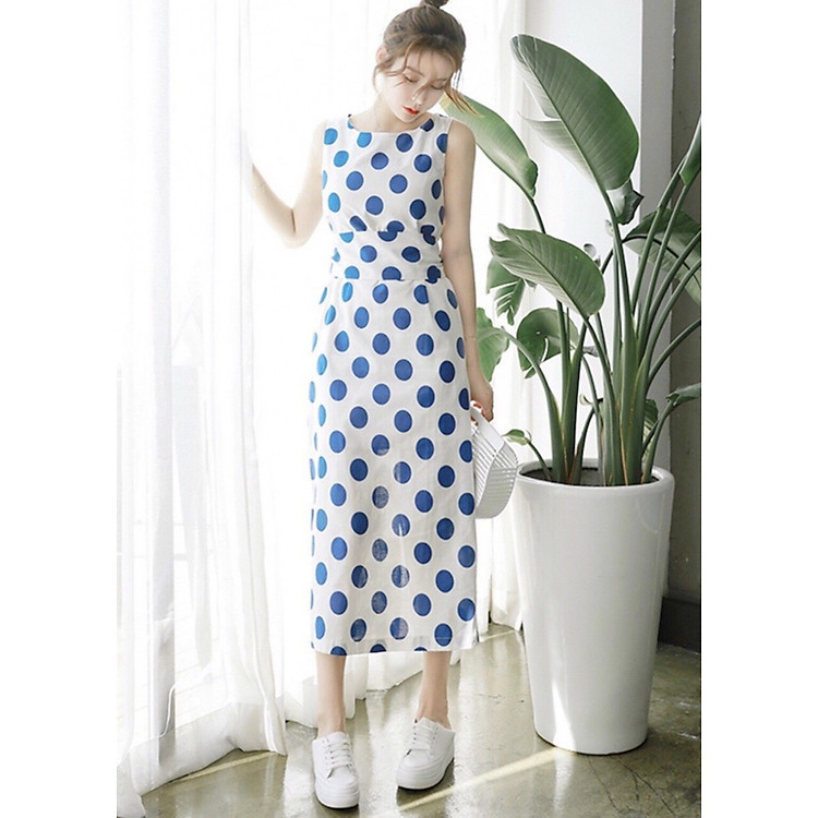 Đầm bi xanh to form dài