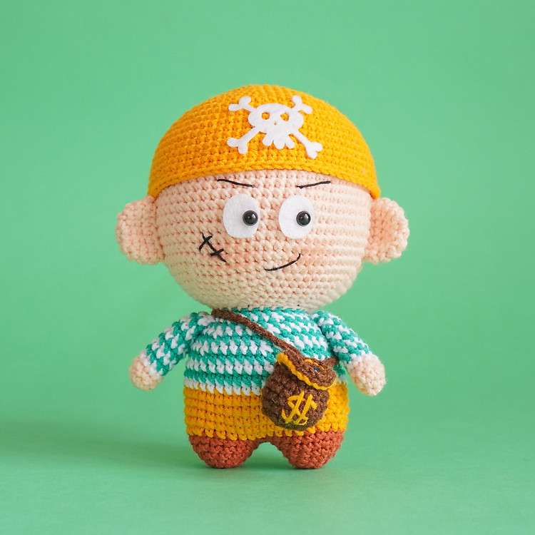 Thú bông móc len handmade Amigurumi, đan móc thú len, đồ chơi len an toàn cho bé - Diggy The Gold Digger Pirate