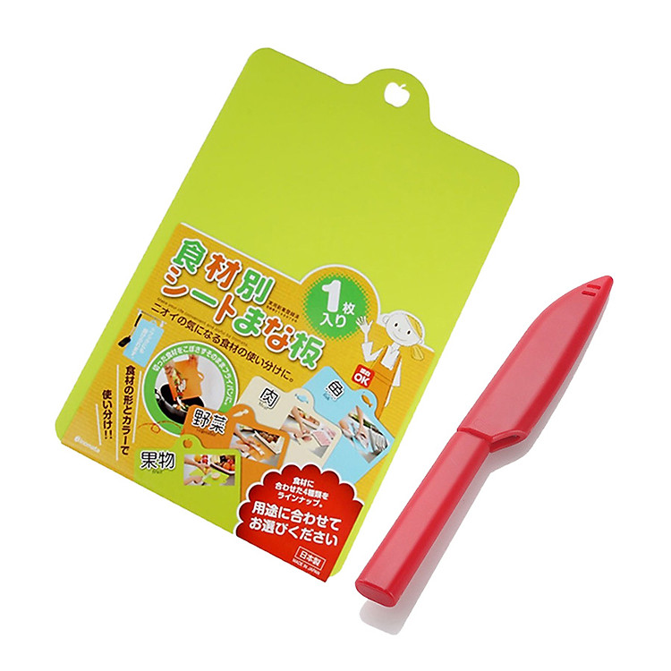 Combo Dao gọt hoa quả có nặp đậy kháng khuẩn + Thớt nhựa dẻo màu xanh lá nội địa Nhật Bản (giao màu ngẫu nhiên)