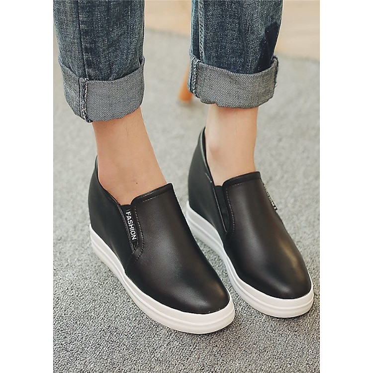 giày slip on độn 7p da bò cao cấp siêu mềm màu đen SLO990
