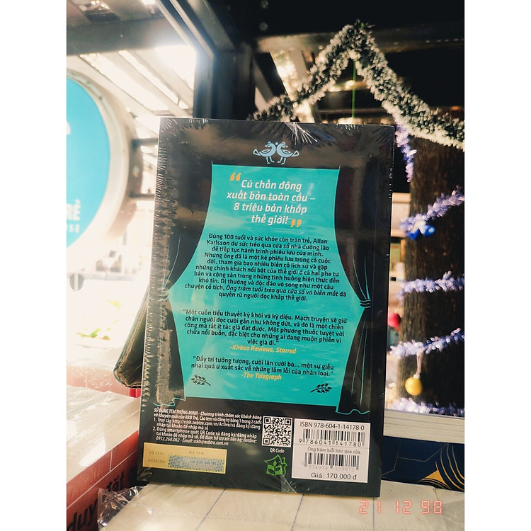 Ông Trăm Tuổi Trèo Qua Cửa Sổ Và Biến Mất - Ảnh 3