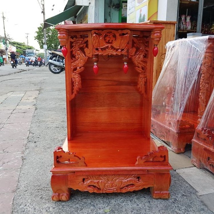 Bàn thờ thần tài ông địa gỗ xoan ngang 40 cm quỳ họp
