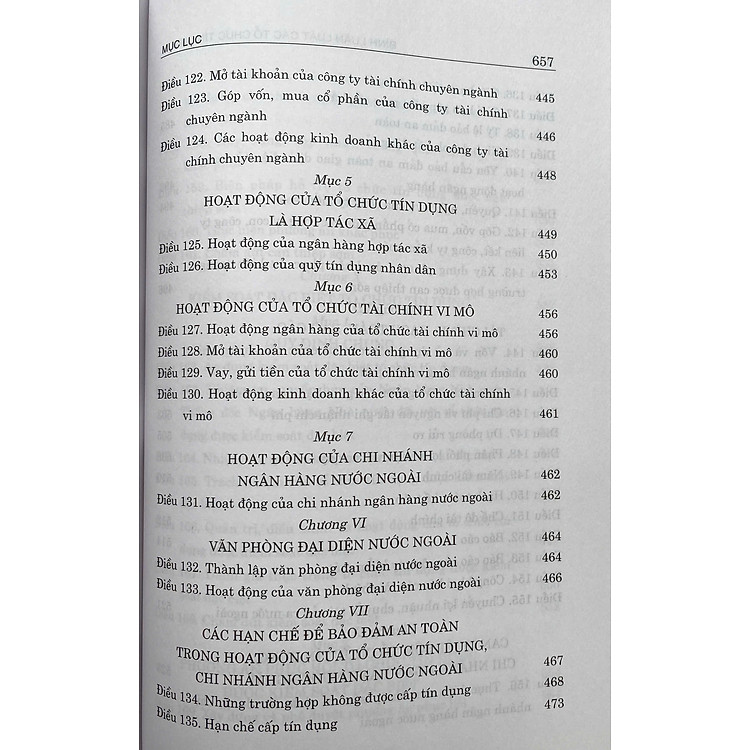 Bình Luận Luật Các Tổ Chức Tín Dụng (Bình luận chung và toàn bộ 210 điều của Luật Các Tổ Chức Tín Dụng năm 2024) - Ảnh 5