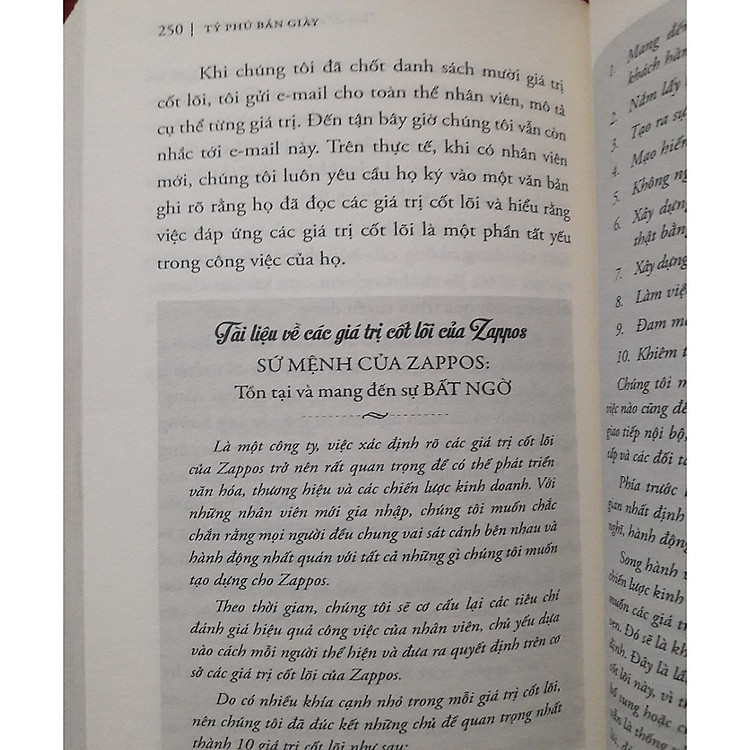 TỶ PHÚ BÁN GIÀY - Ảnh 4