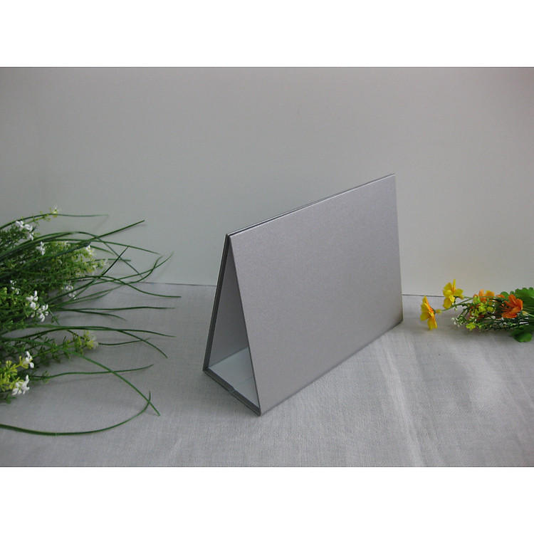 Đế lịch tết chữ A