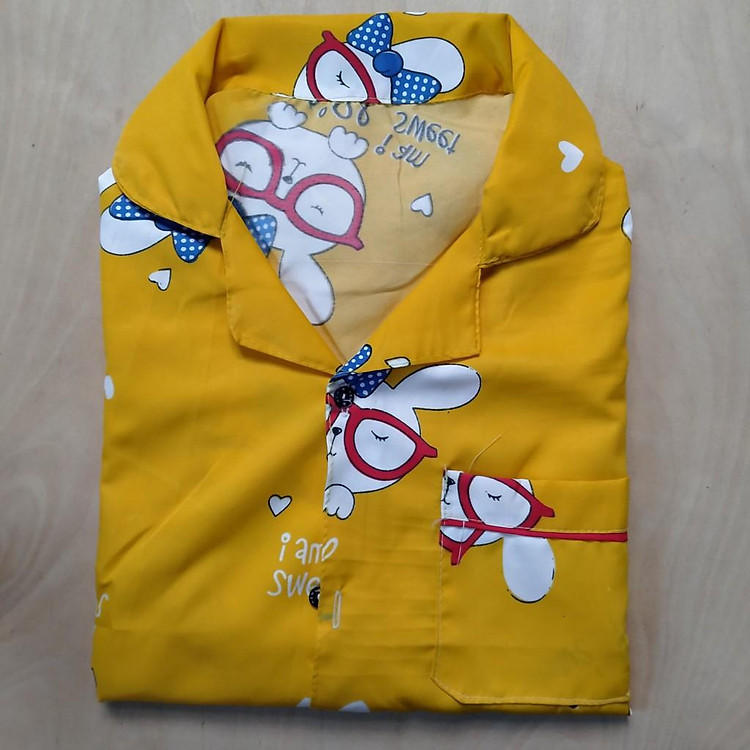 Bộ pijama lụa kate thái áo cộc quần cộc bộ mặc nhà Hanz.vn mềm mại dễ thương BN6 vàng thỏ kính to