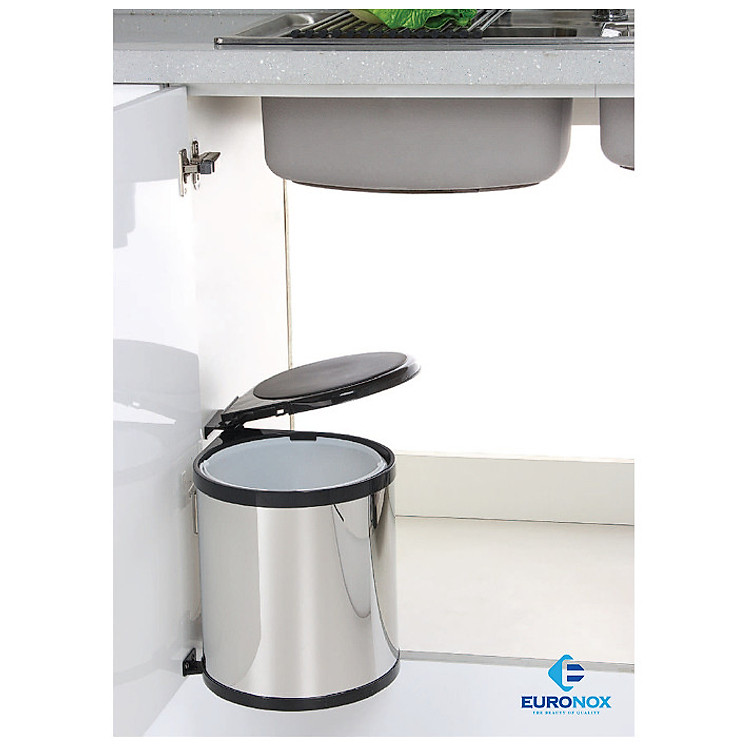 Thùng đựng rác thông minh gắn cánh Smart Trash Can with Wings Attached