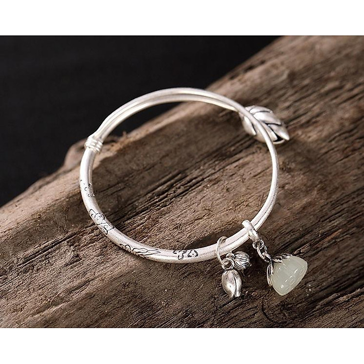 Lắc Tay Nữ Bạc Và Ngoc Bích Hình Hoa Sen Trắng