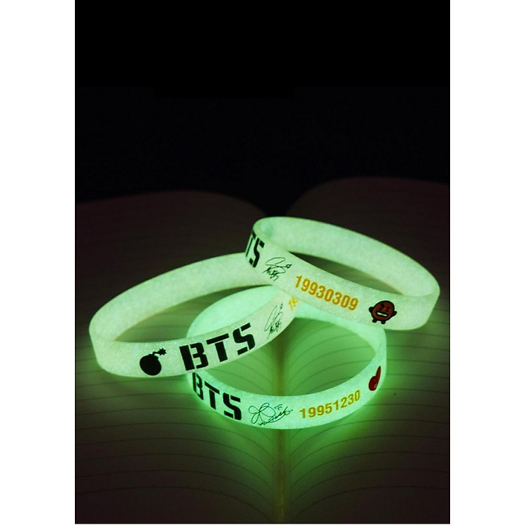 Vòng đeo tay phát sáng BTS BT21