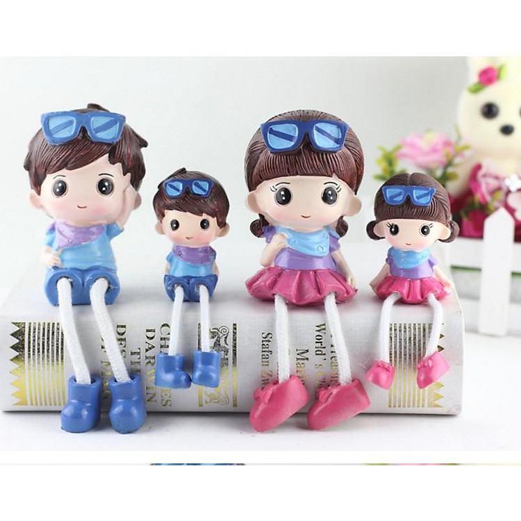 Bộ gia đình búp bê mắt kính trán M13