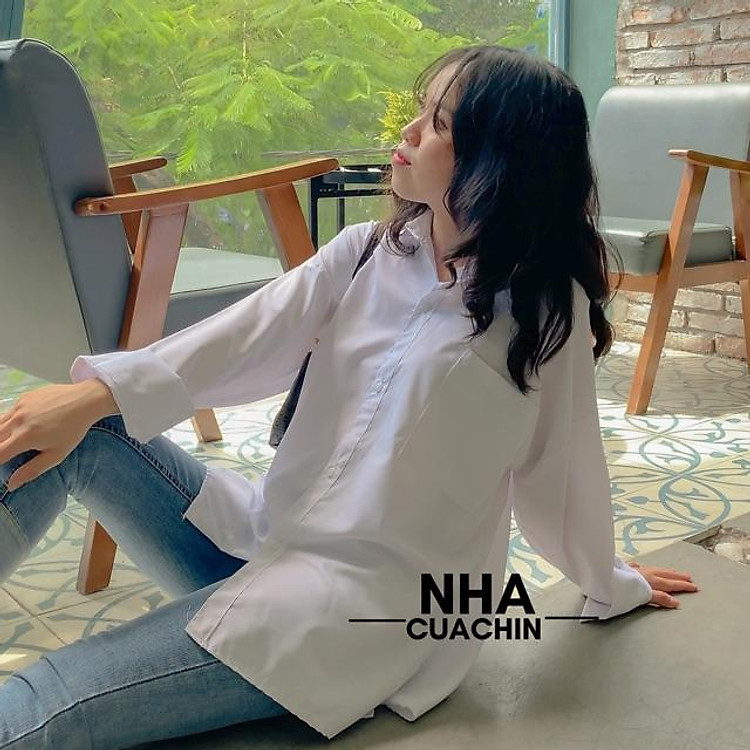 Áo sơ mi trắng oversize