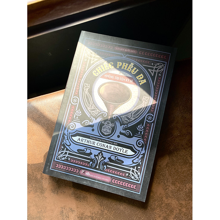 Chiếc Phễu Da Và Những Chuyện Kỳ Bí - Ảnh 3