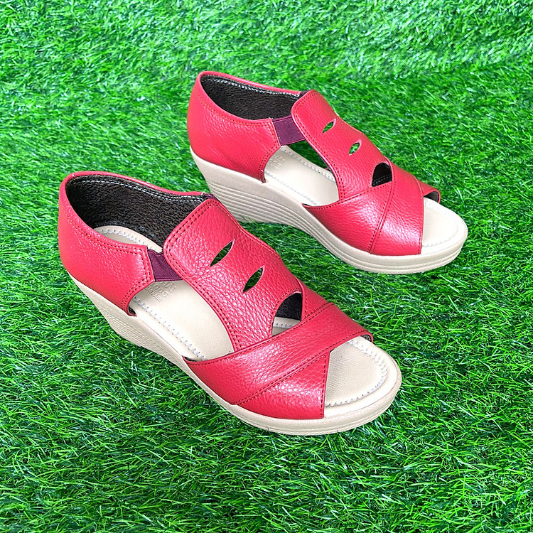 Giày sandal nữ da bò đế xuồng 8cm Trường Hải 3 màu đen, trắng, đỏ SD145