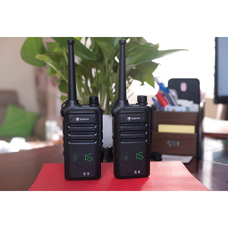 Combo 2 bộ đàm Hypersia S9, máy bộ đàm cầm tay chính hãng phiên bản 2019 hỗ trợ sạc Micro USB pin 2000mAh.