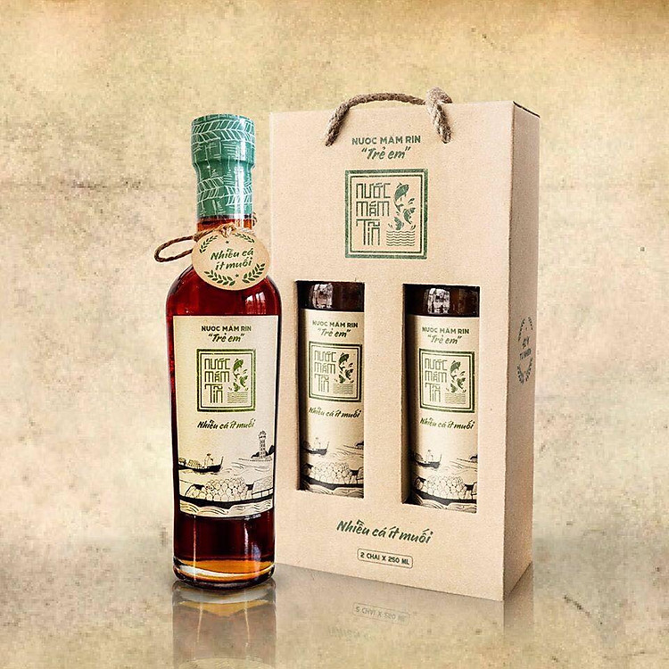 Đặc Sản Phan Thiết - Nước Mắm Tĩn Trẻ Em Cá Cơm Than Cặp 2 Chai 250Ml Không Chất Bảo Quản, An Toàn Cho Bé