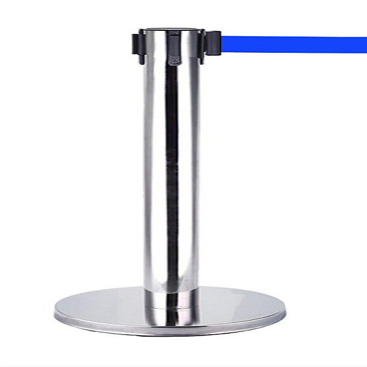 Cột chắn inox đầu dây kéo căng