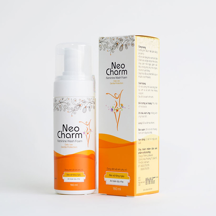 Dung dịch vệ sinh phụ nữ dạng xịt bọt cải tiến mới NEOCHARM 160ml