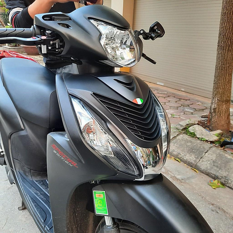 Mặt nạ cho Vision 2021 độ kiểu SH Ý