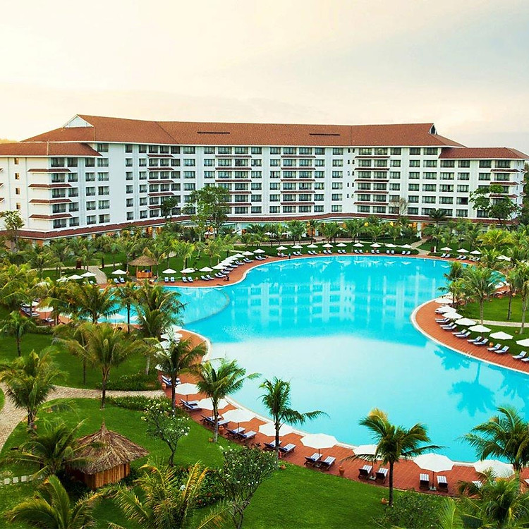 Vinpearl Phú Quốc Resort 5* - Nghỉ Dưỡng 2N1Đ Phòng Deluxe Pool View + Ăn Sáng + Vinpearl Land &Safari