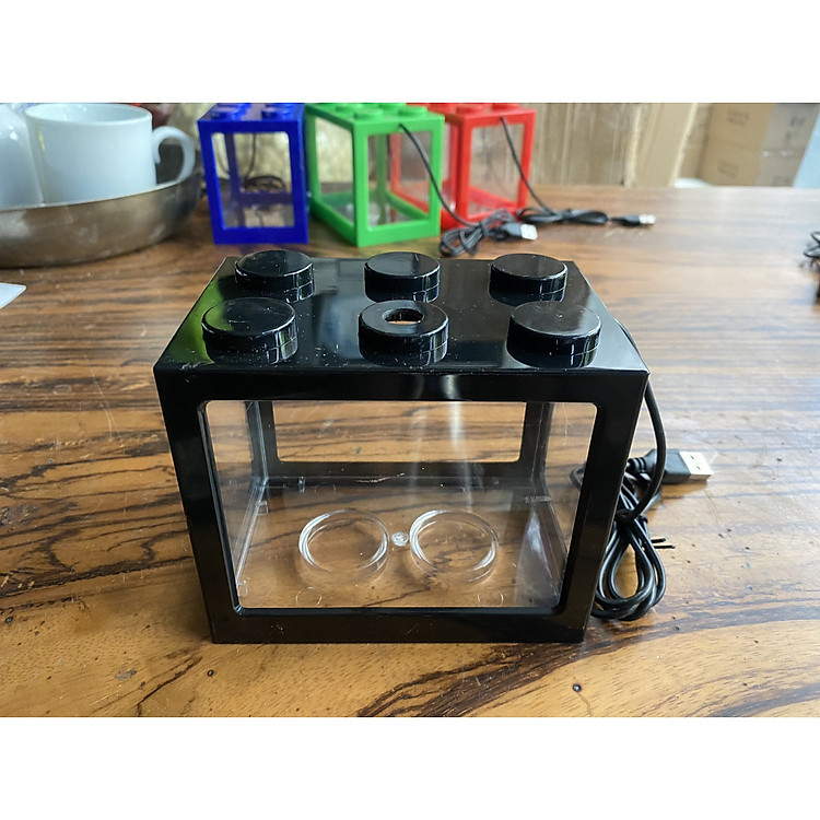 Bể nhựa nuôi cá mini có đèn led (giao màu ngẫu nhiên)