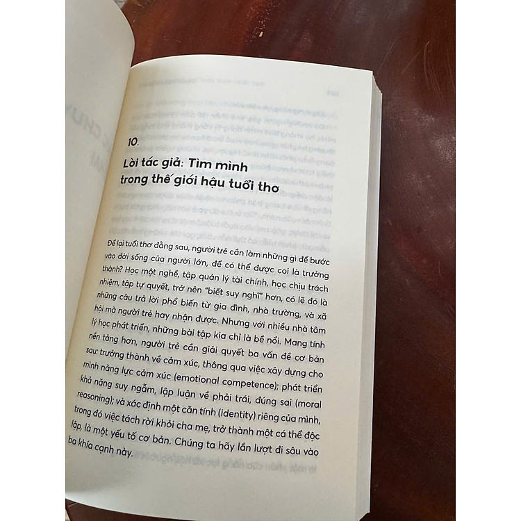 TÌM MÌNH TRONG THẾ GIỚI HẬU TUỔI THƠ - Ảnh 3