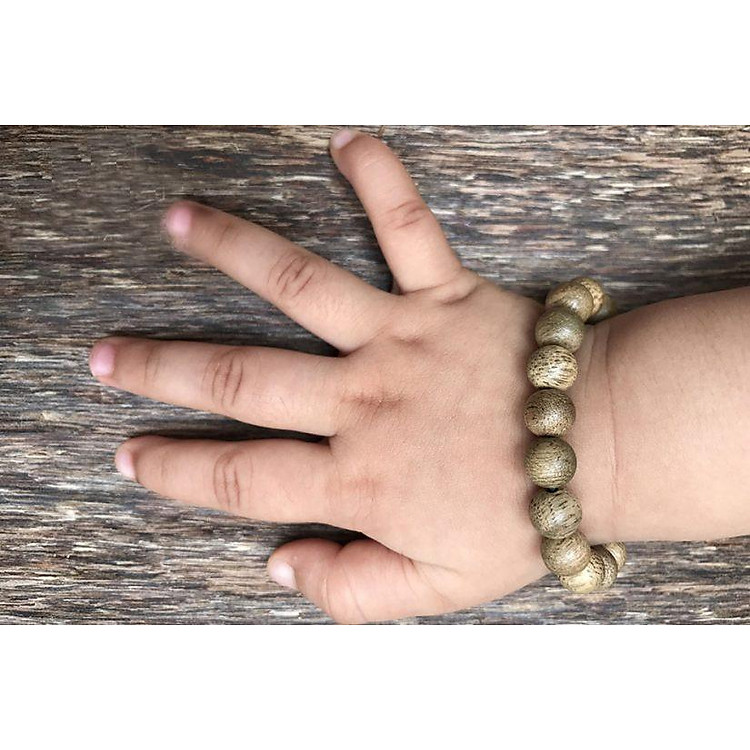 Vòng tay trầm hương cho bé từ 0-2 tuổi