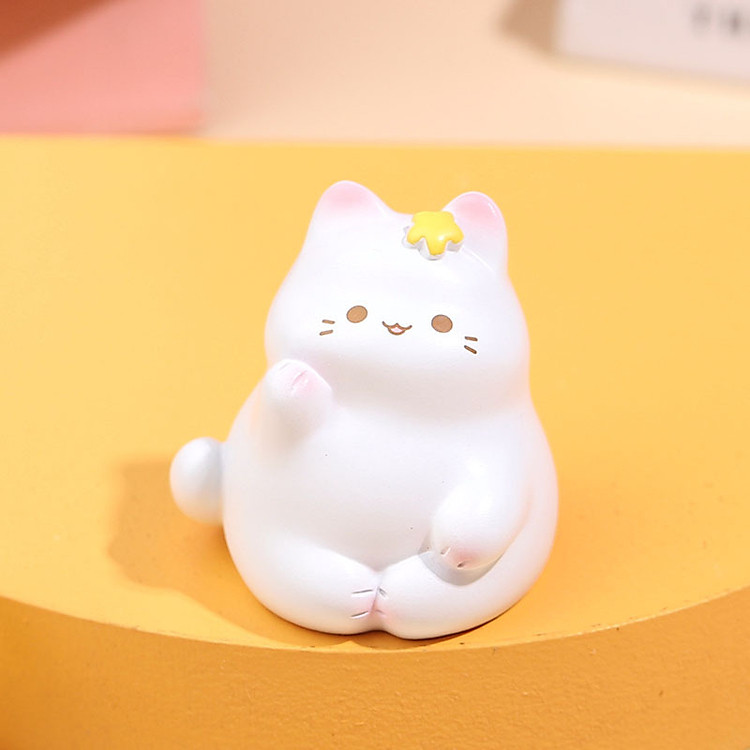 Mô hình Mèo Thả Tim Trang Trí Xe Hơi Quà Tặng Tiểu Cảnh_ Hàng chính hãng