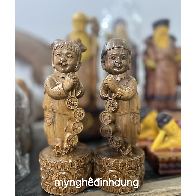 Cặp tiểu đồng chúc phúc bằng gỗ bách xanh (20x8x8cm) - Ảnh 4