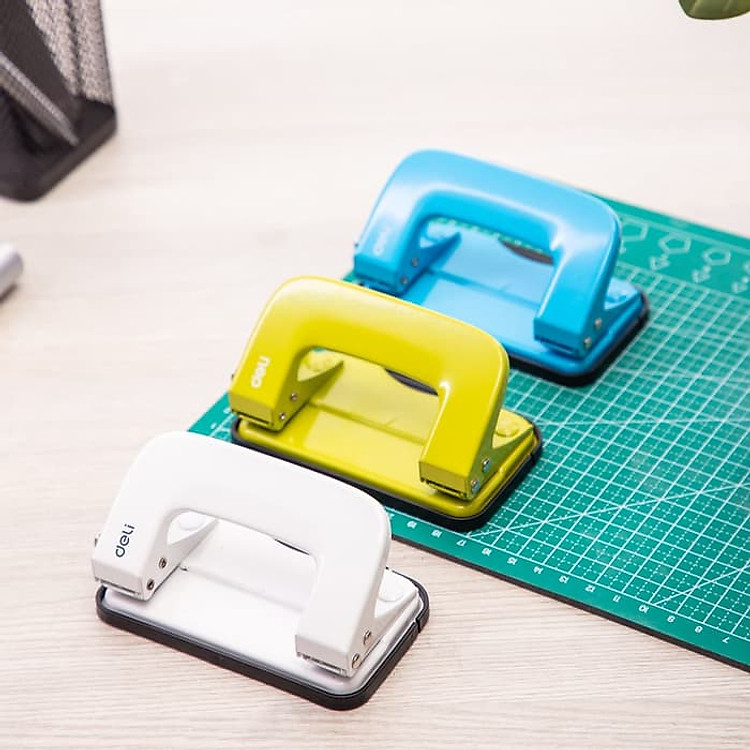 Đục Lỗ 10 Tờ Deli 136 - Ảnh 3