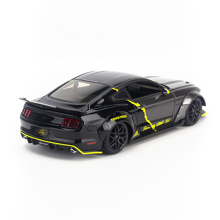 Mô hình xe Ford Mustang GT 2015 1:18 Chính hãng Giá tốt - Hình ảnh 3