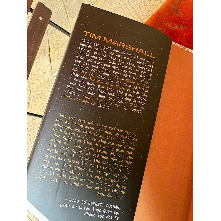 TƯƠNG LAI CỦA ĐỊA LÝ - Quyền Lực Và Chính Trị Trong Không Gian Sẽ Thay Đổi Thế Giới Của Chúng Ta Như Thế Nào - Ảnh 4