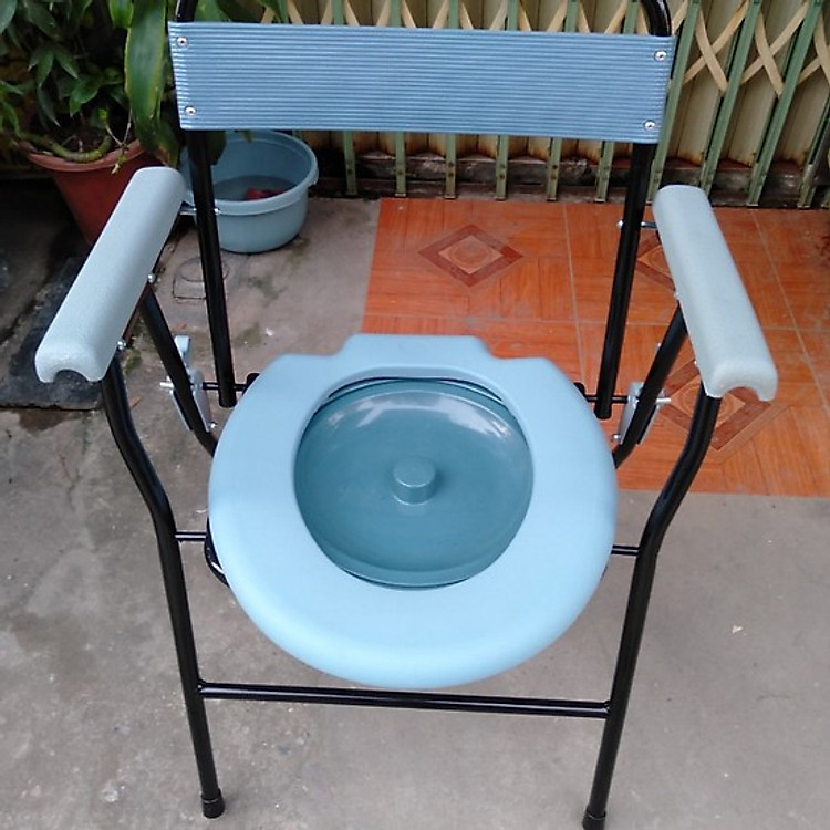 Ghế bô vệ sinh dành cho người già