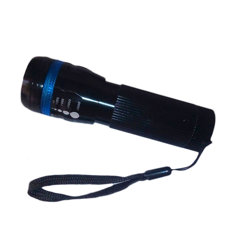 Đèn pin MINI siêu sáng ĐPT- MNS1 (giao màu ngẫu nhiên)