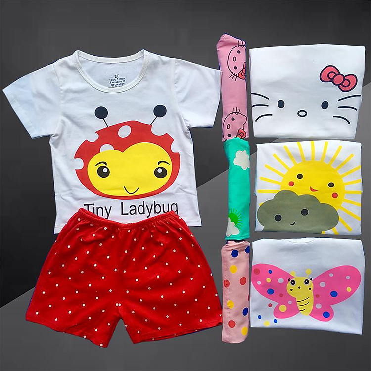 Set 4 Bộ Quần Áo 100% Cotton Thun 4 Chiều Mịn, Mát, Thấm Hút Tốt (Mẫu Ngẫu Nhiên)