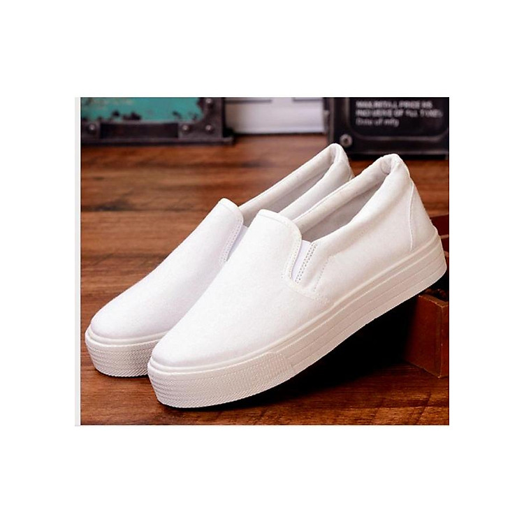 Giày slip on vải trơn đế bánh mì - Trắng
